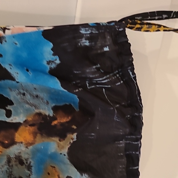 Save the Queen Top - Picture 4 of 6